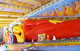 スリランカ最古の都市アスラーダプラにあるイスルムニア寺院の涅槃像